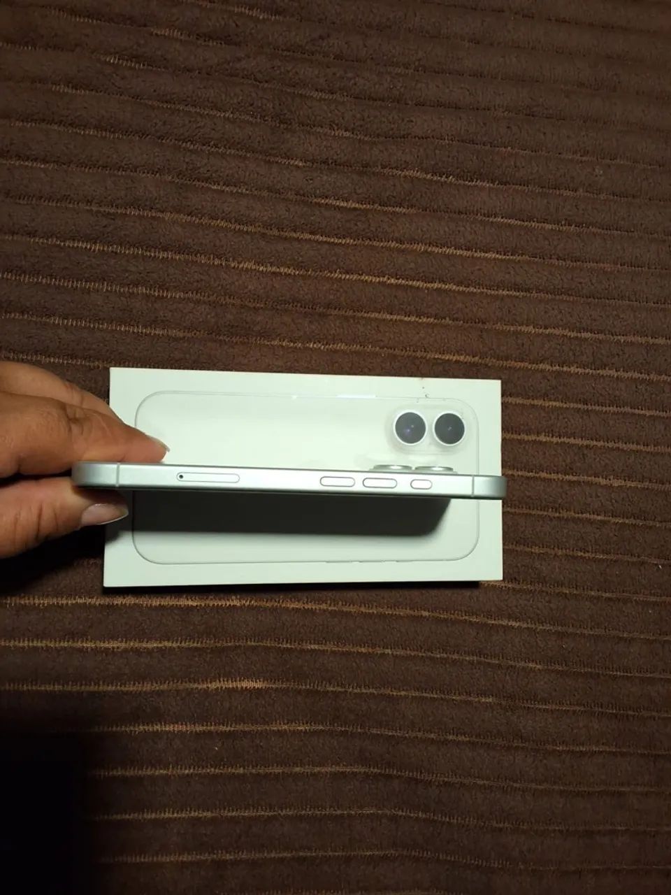 iPhone 16  - Foto 2