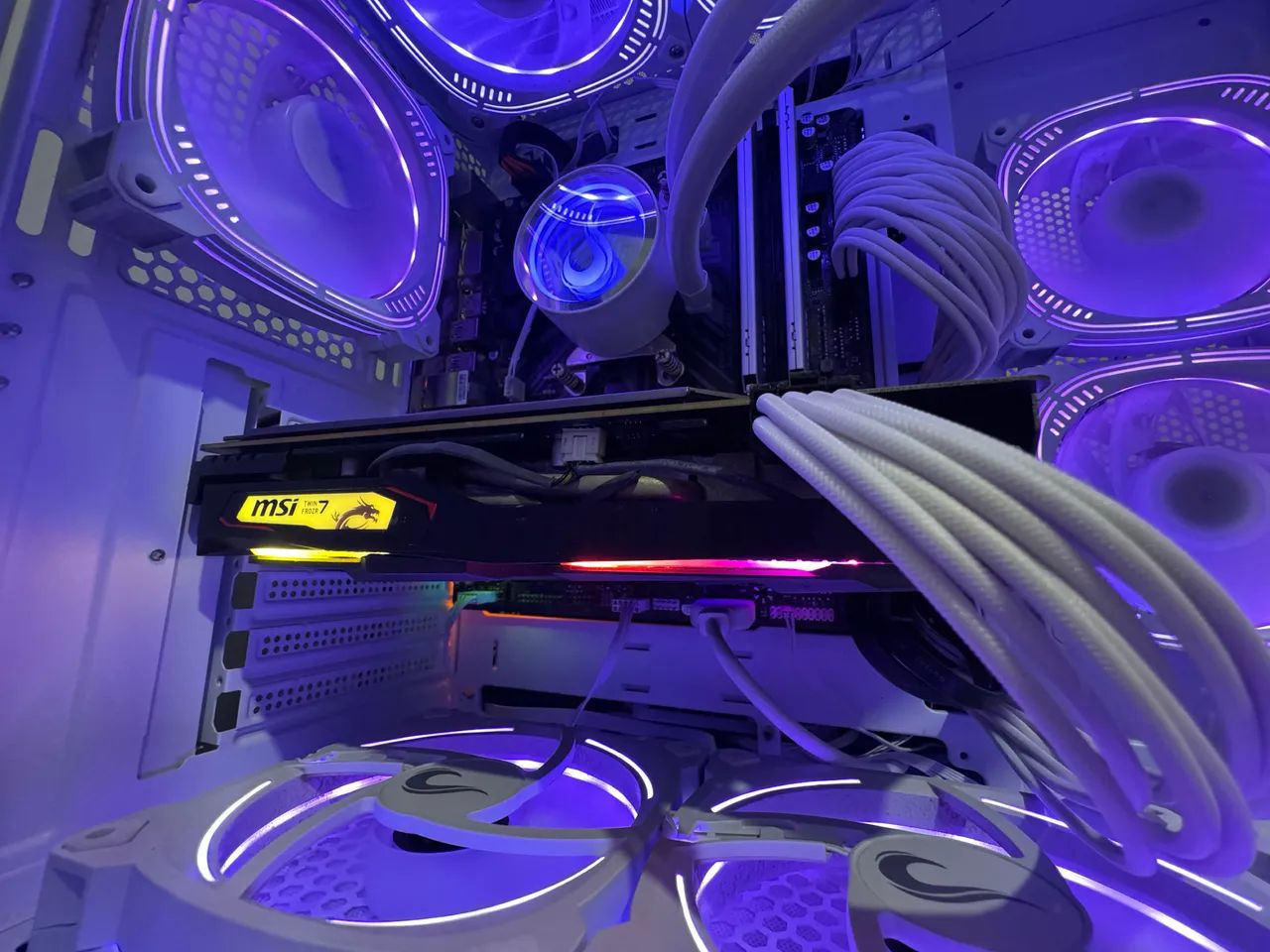 Placa de Vídeo MSI 1660 Ti 6GB com caixa original.