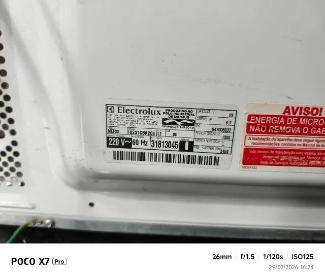 Microondas Eletrolux 23 litros 220vts ótimo estado - Foto 3