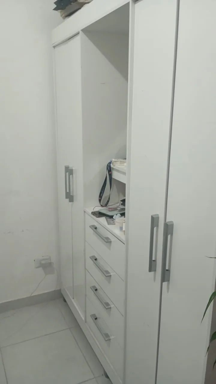 Guarda Roupa com Espelho 4 Portas 4 Gavetas - Foto 5