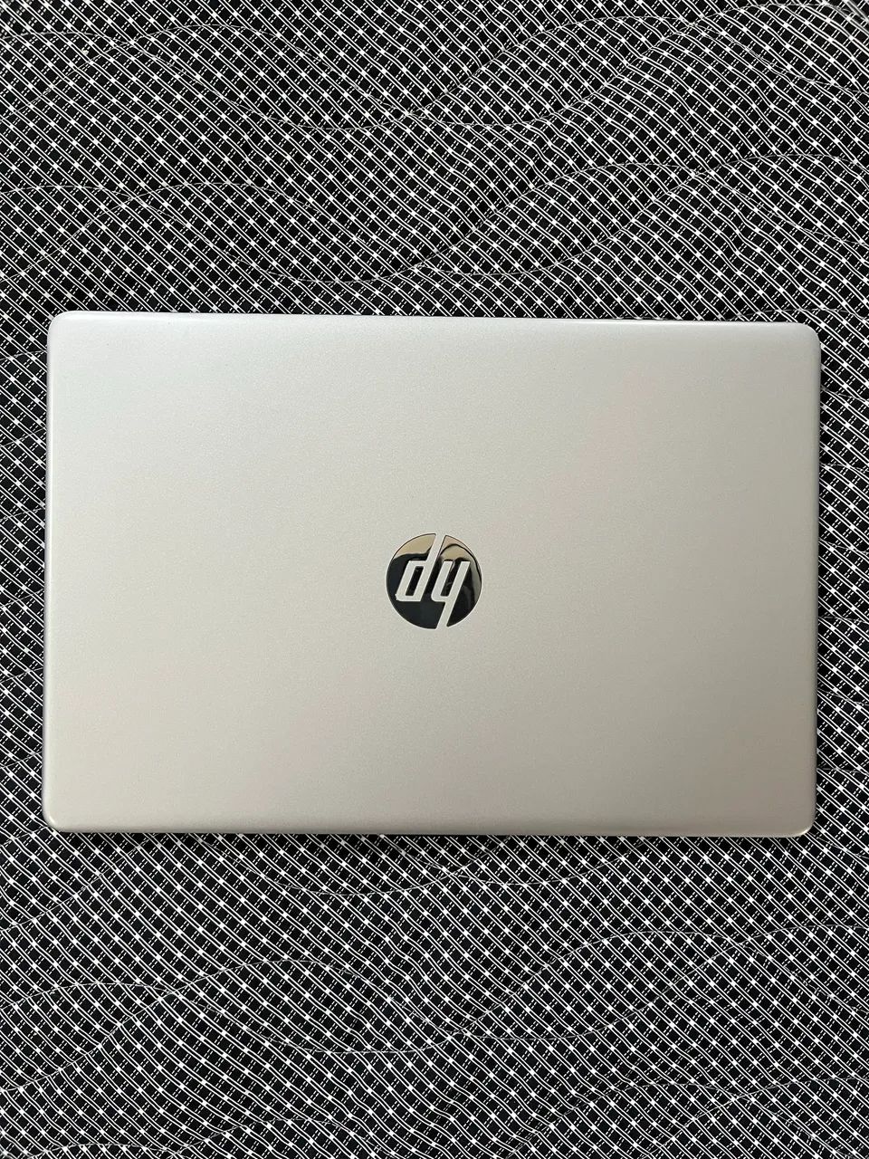 VENDO NOTEBOOK HP 256 G8 