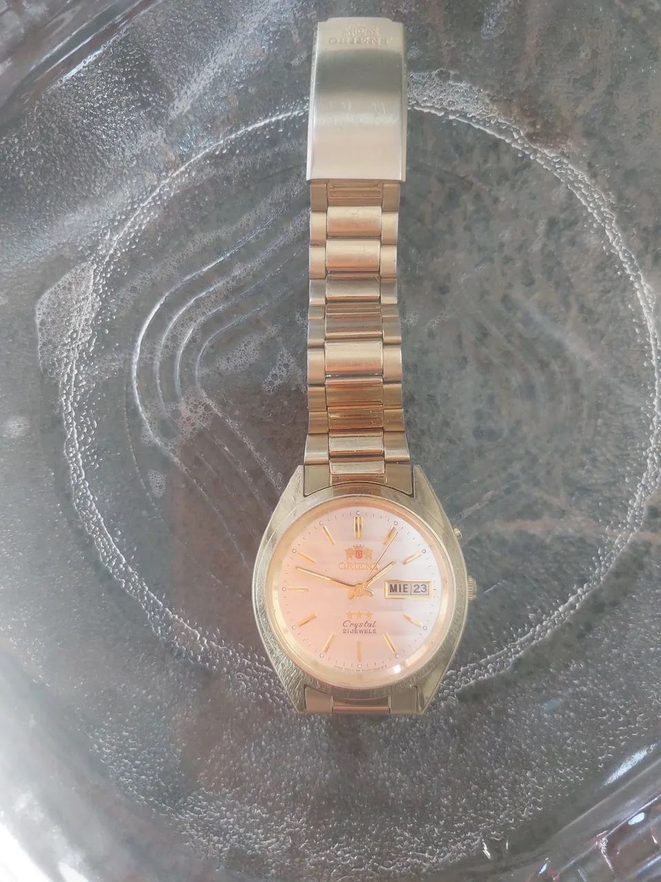 Relogio orient lindo cristal - Foto 4