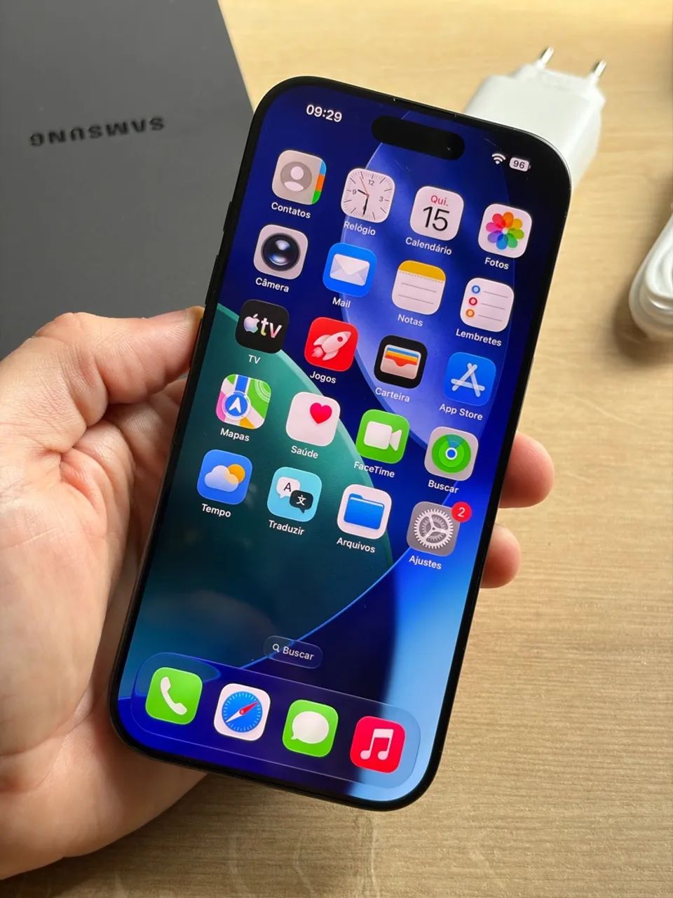 Iphone 16 Pro 256GB - Funcionando perfeitamente (Bateria 94%) - Foto 2