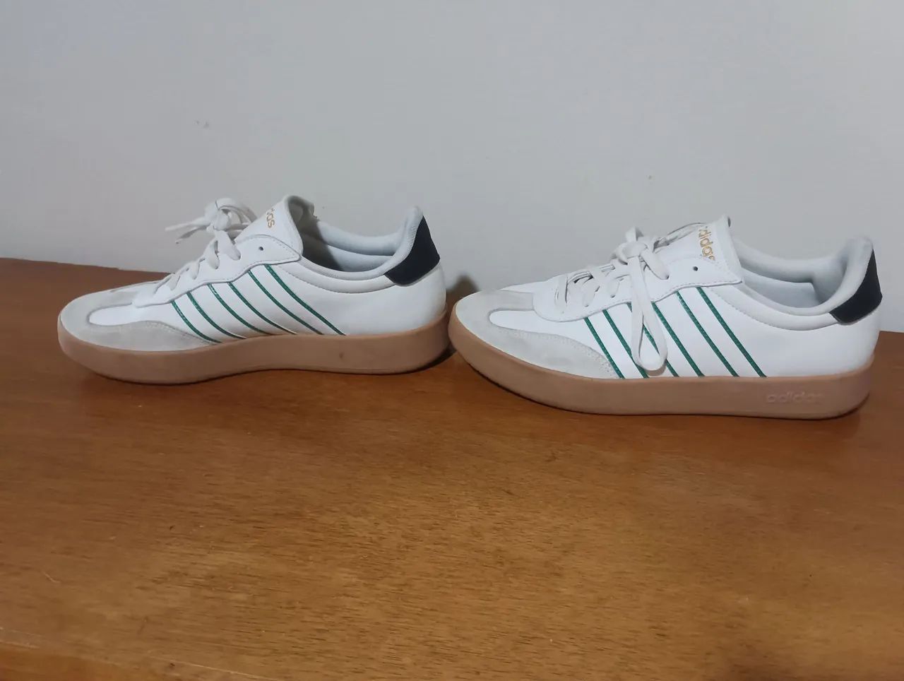 Tênis Adidas 43 - Foto 2