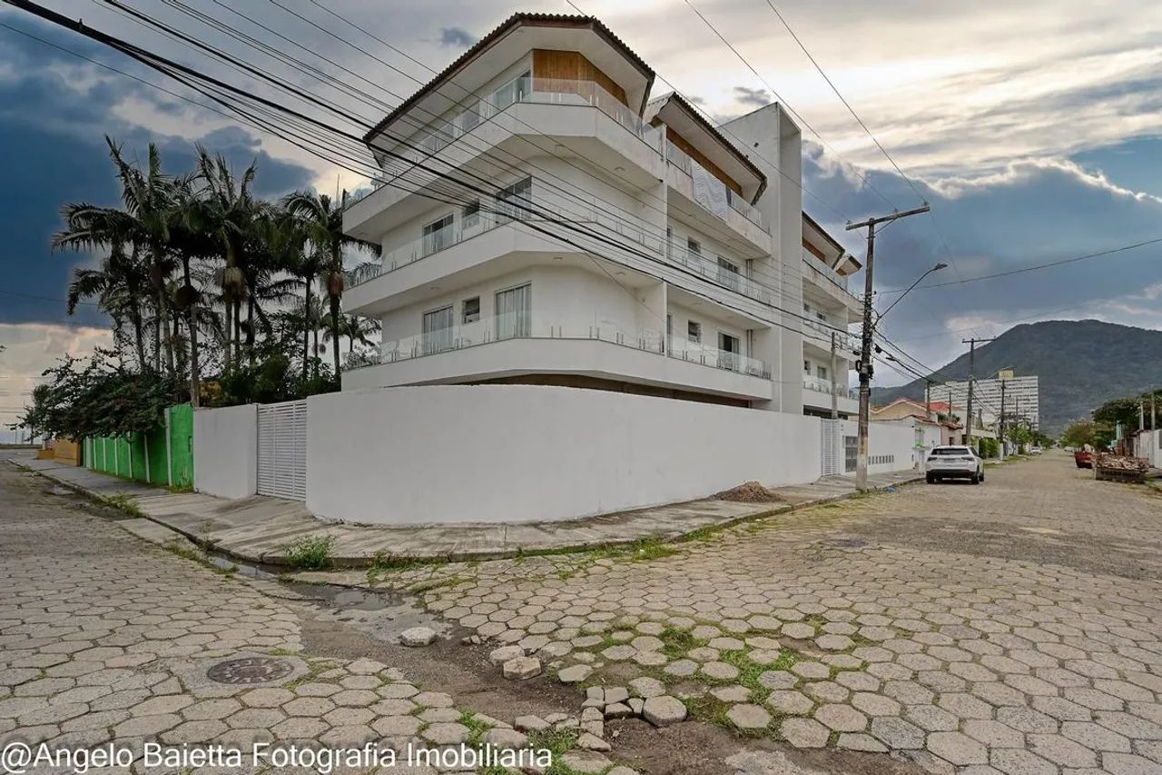 Apartamento para Alugar em Centro, Peruíbe - SP