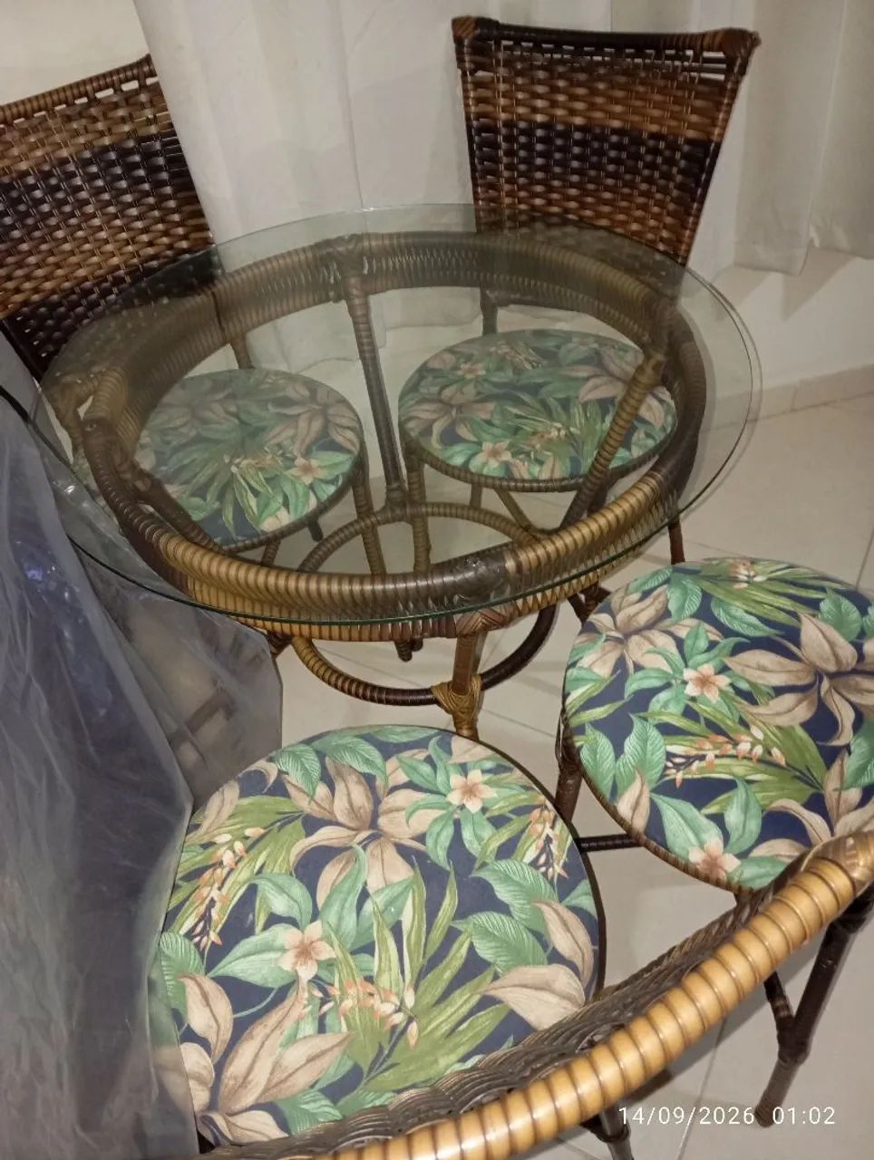 Mesa de sala ou varanda
