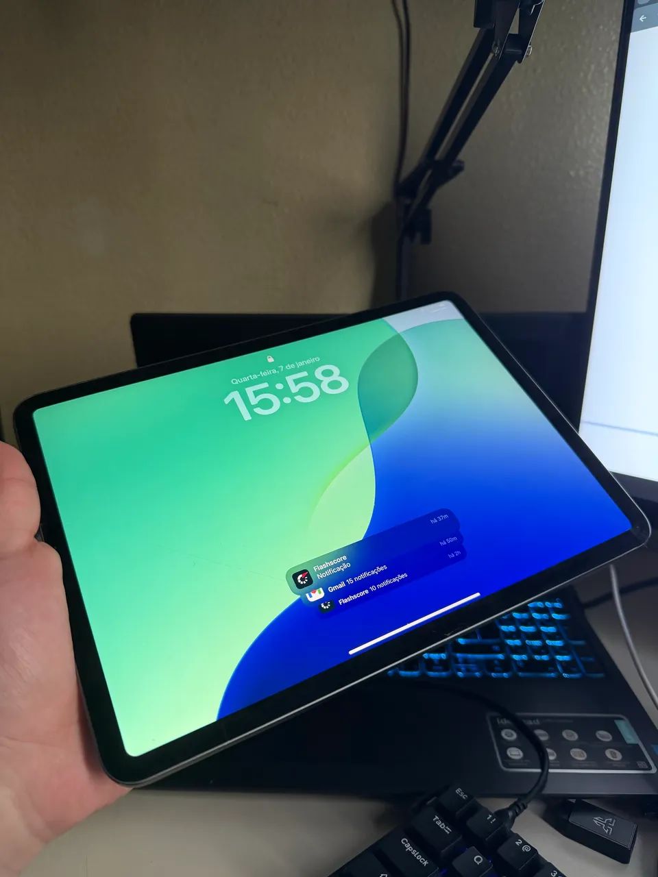 iPad Pro 64gb + SmartKeyBoard Fólio - Foto 4