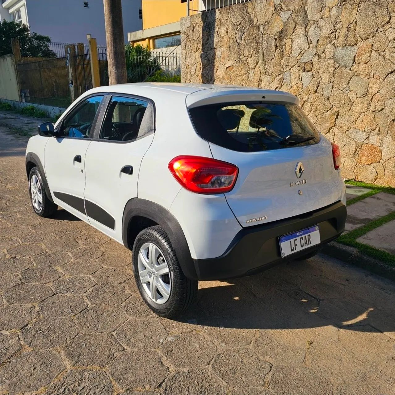 Renault Kwid Zen 1.0 Flex 12V 5P Mec. 2020 - Foto 5