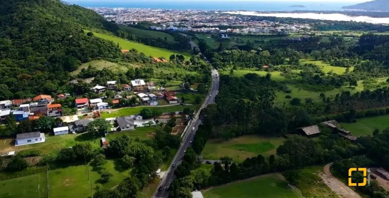 BROGNOLI VENDE- Casa com 2 suítes na Praia dos Ingleses