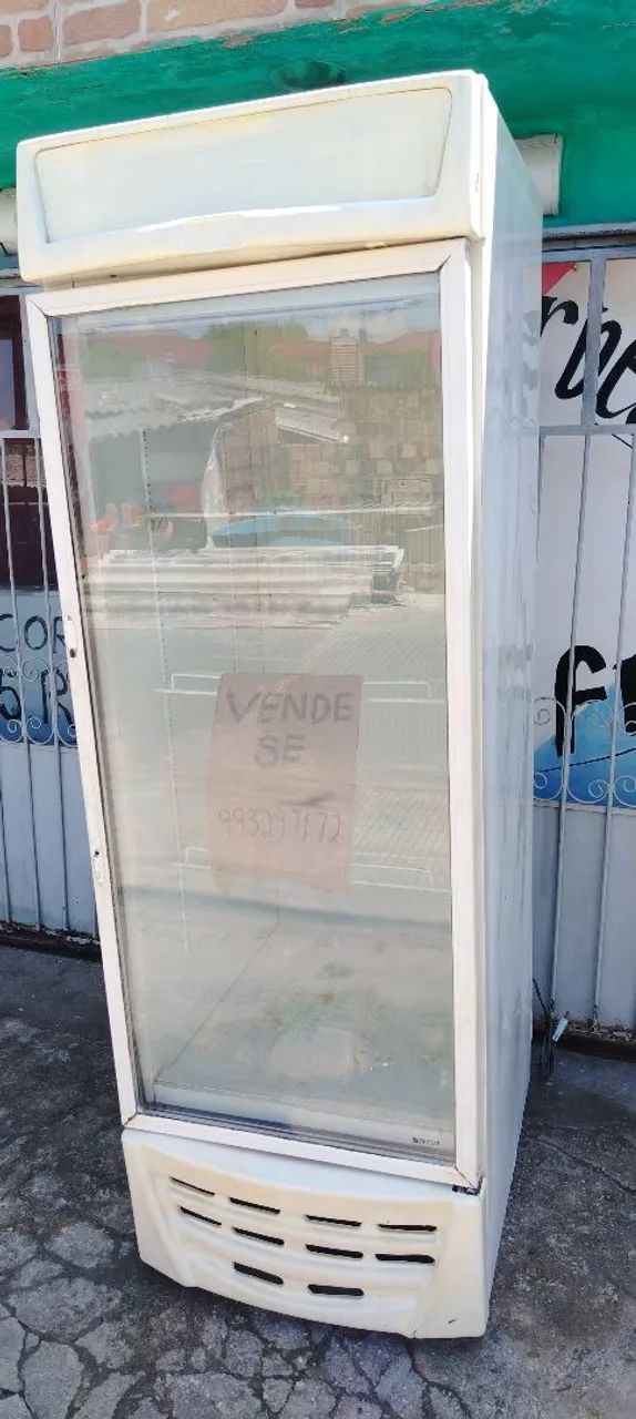 Vendo esse freezer expositor  - Foto 2