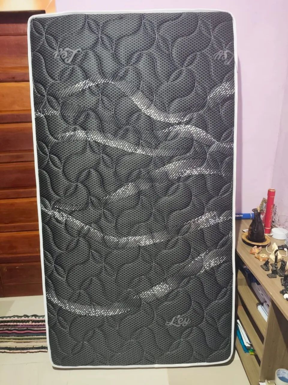 Vende - se uma cama  - Foto 2