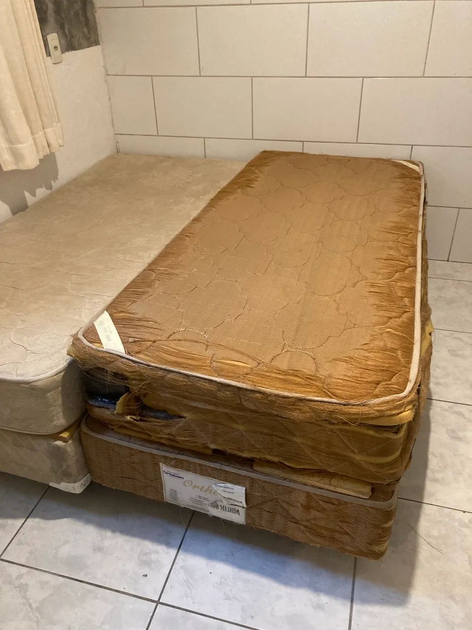 Cama box solteiro doação 