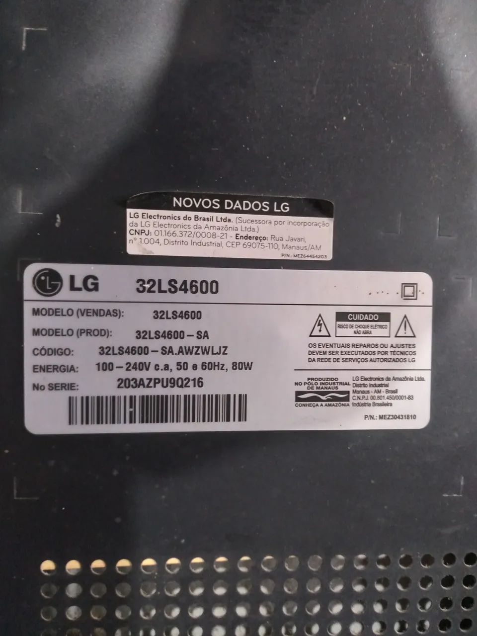 Tv lg 32 polegadas tela quebrada,mais com som. Para quem quer as placas.  - Foto 2