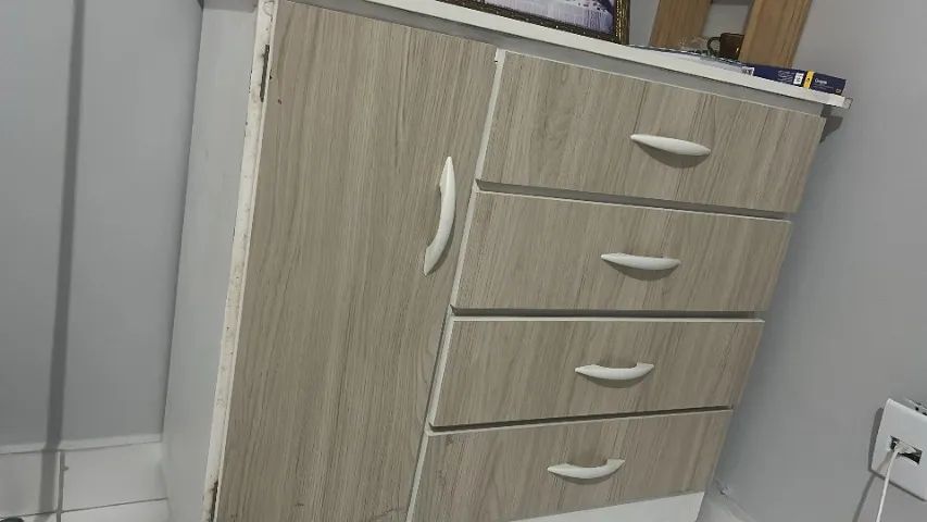 Cômoda para quarto.