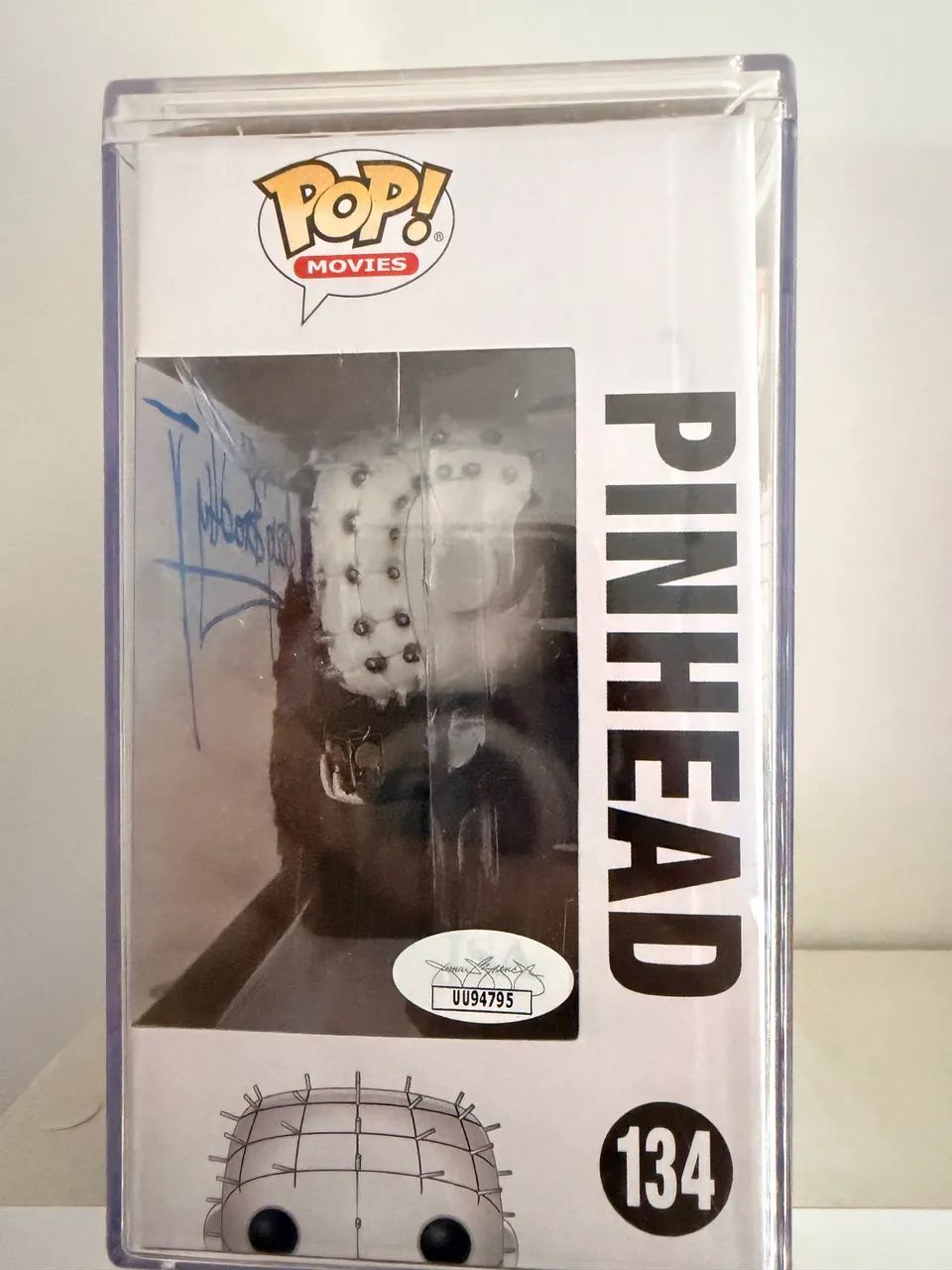 Funko Pop Pinhead #134 - Hellraiser III - Autografado por Doug Bradley - Com Case Protetor - Foto 3