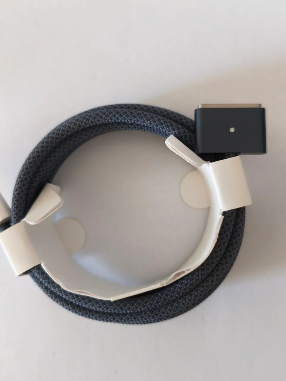 Cabo de USB-C para MagSafe 3 (2m) Apple A2363
