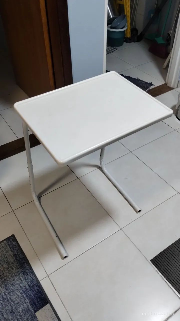 MESA PEQUENA PORTÁTIL - Foto 3