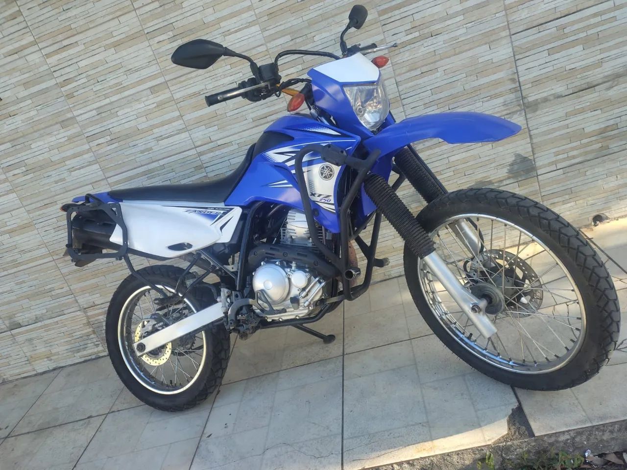 Yamaha XTZ 250 Lander usada