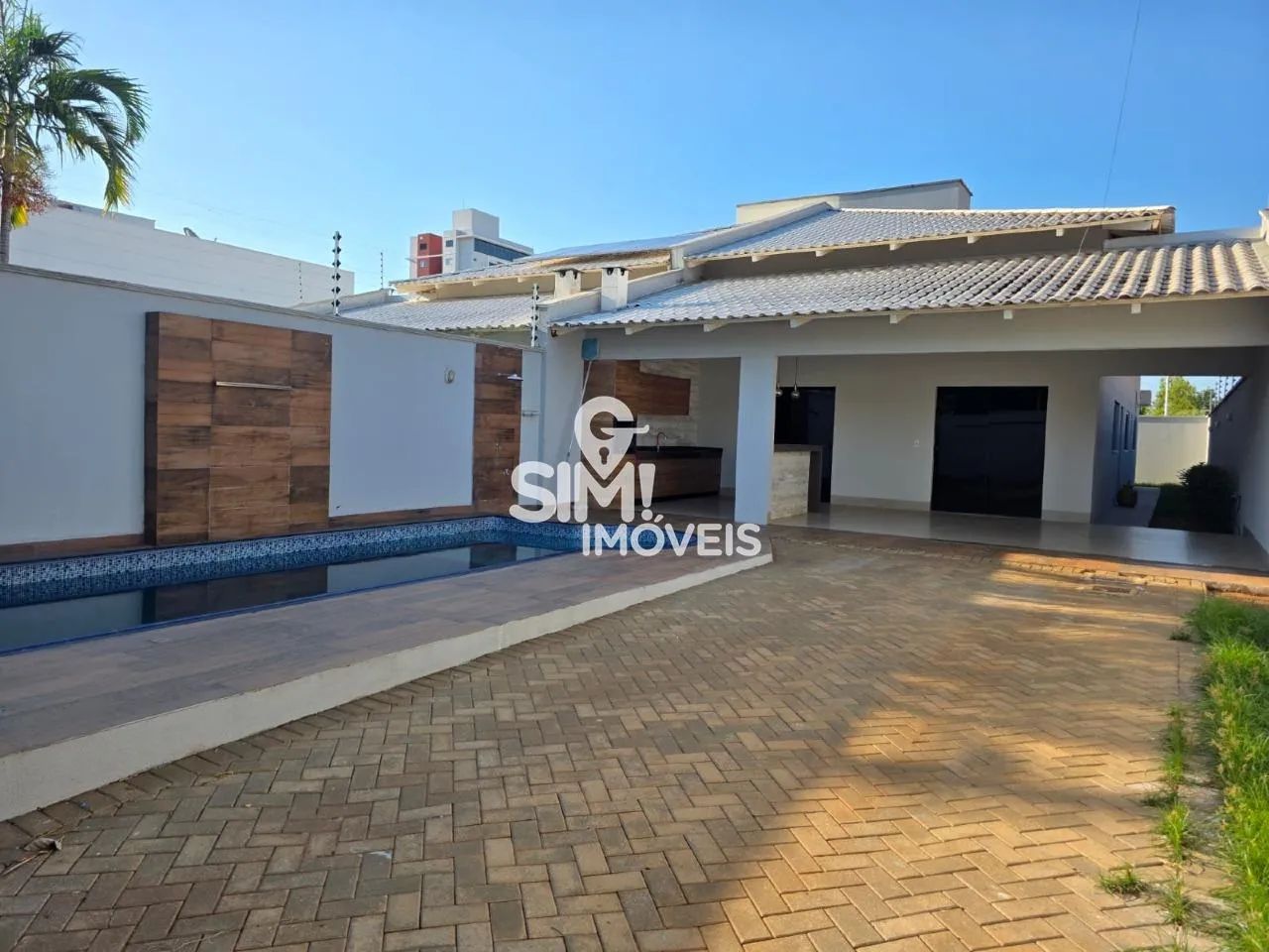 CASA COM PISCINA NA ORLA 14 COM 03 QUARTOS SENDO 2 SUÍTES!