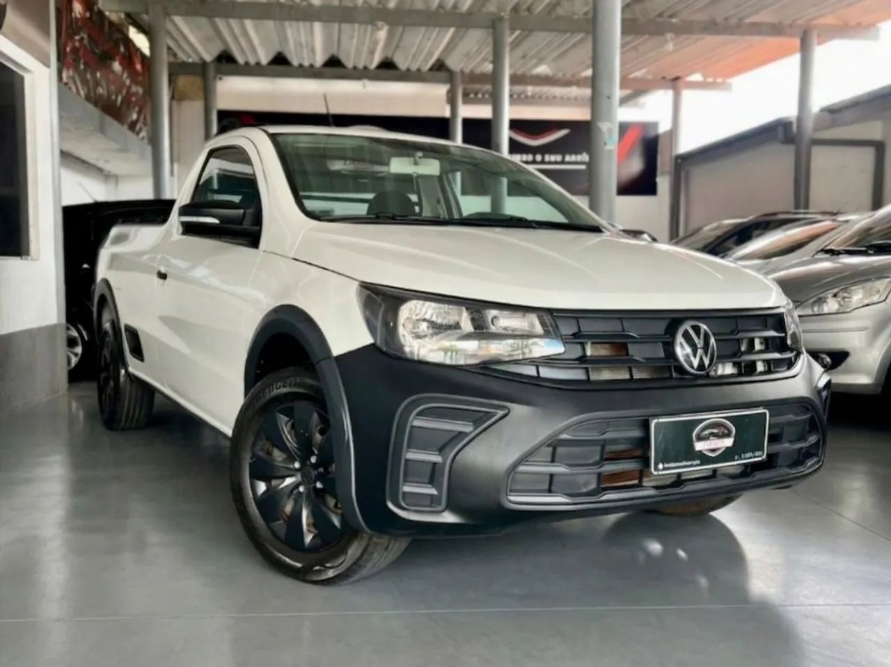Volkswagen Saveiro Saveiro Robust 1.6 Total Flex 16V 2024