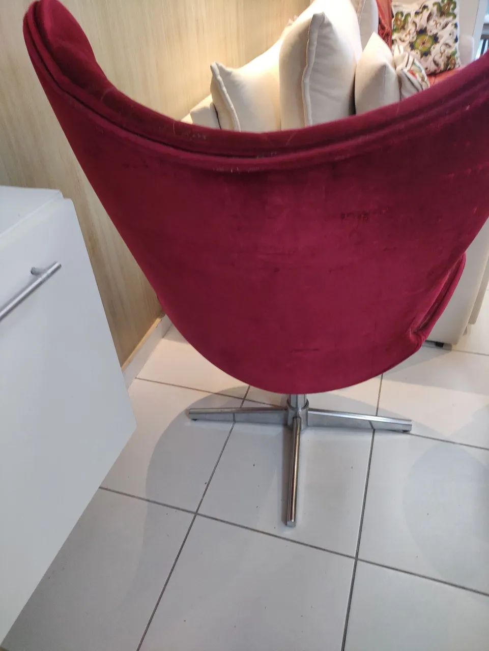 POLTRONA GIRATÓRIA LUXO  - Foto 3