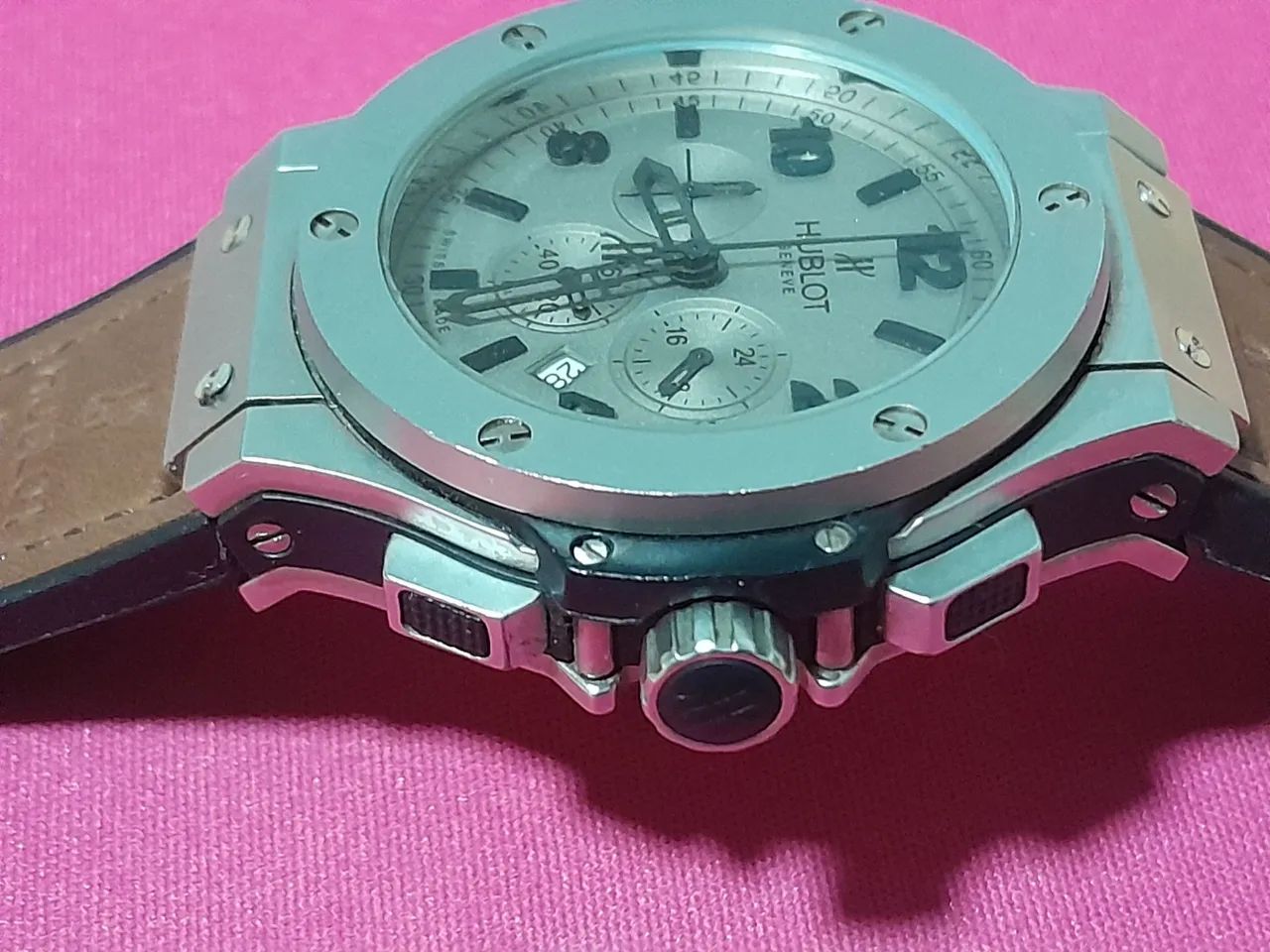 Relógio Quartz Hublot Geneve  - Foto 2