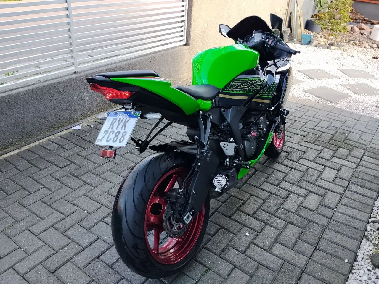 Z 650 2023 - 1533770866 | OLX