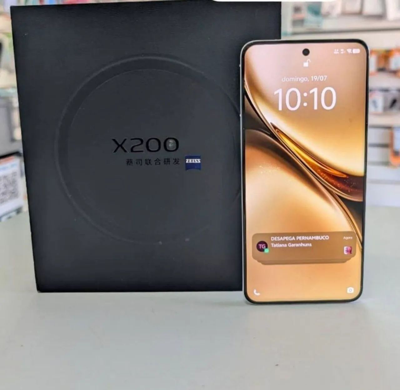 Vivo x200