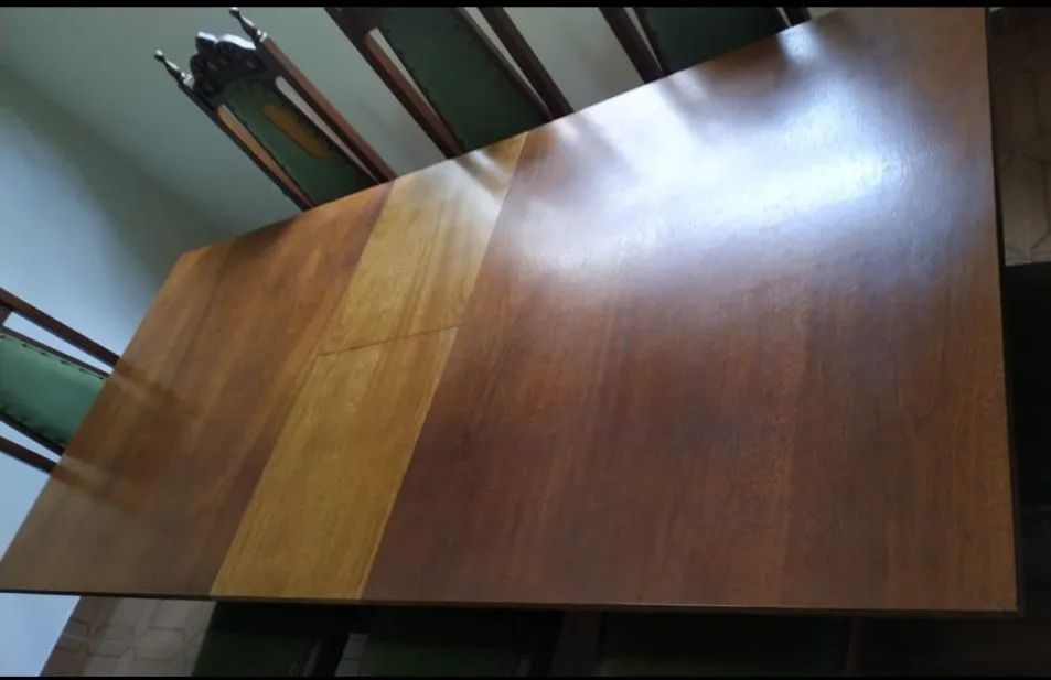 Sala jantar completa: (Arca e Oratório + mesa expansiva com 8 cadeiras em madeira maciça)! - Foto 3