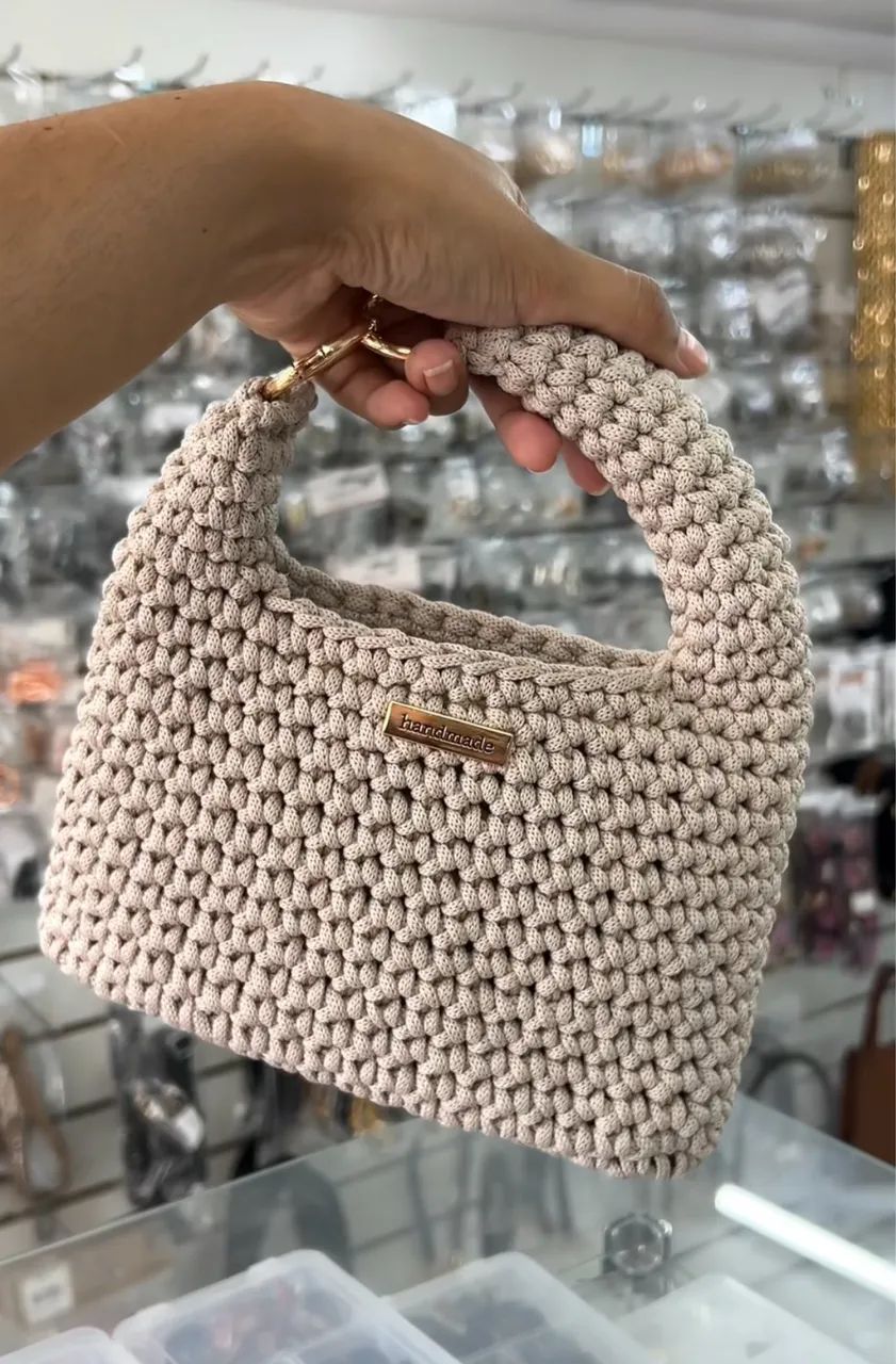 Bolsa de crochê alça removível 
