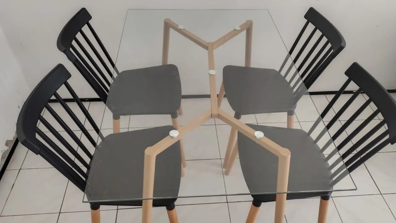 Mesa com tampo de vidro - Foto 4