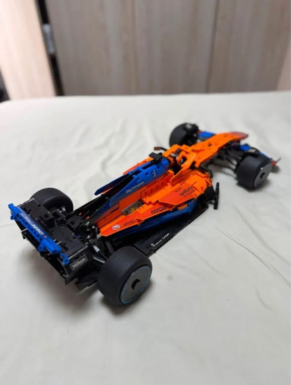 MacLaren F1 já montada com quadro expositor incluso  - Foto 2