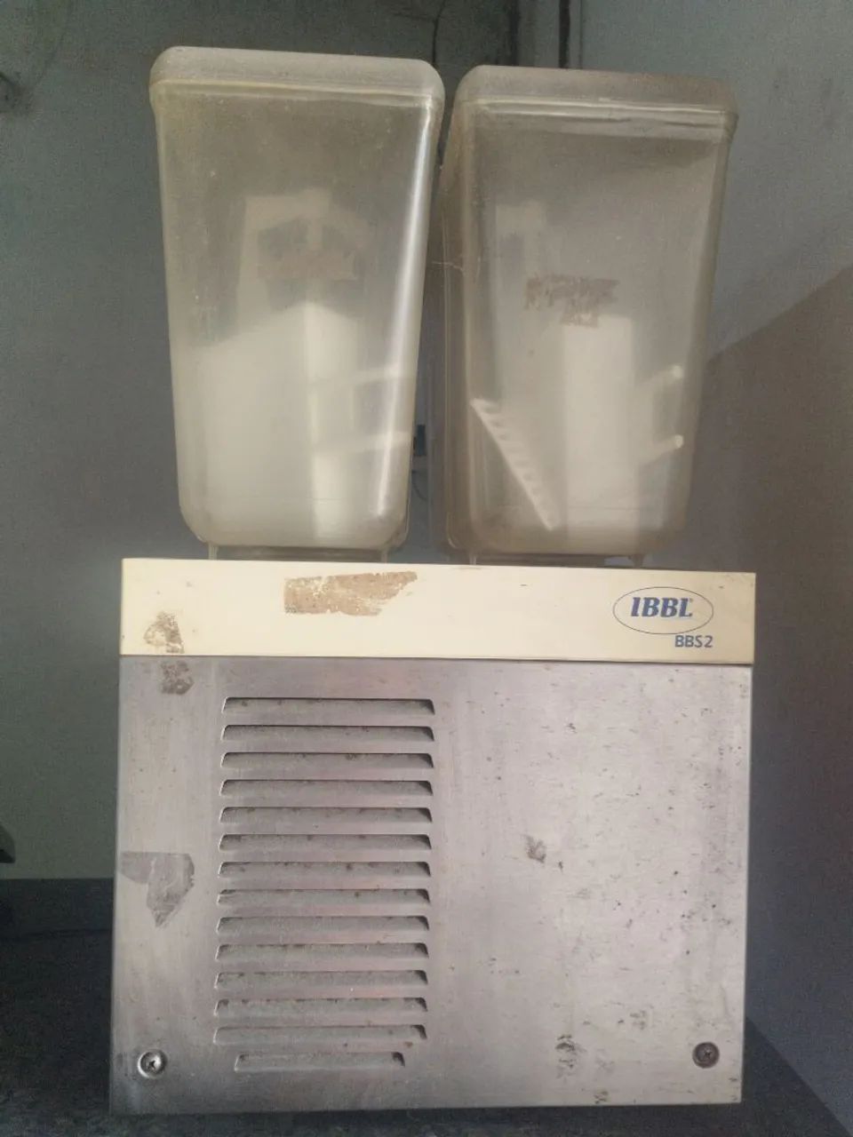 Vende-se refresqueira IBBL BBS 2 cubas - Foto 3