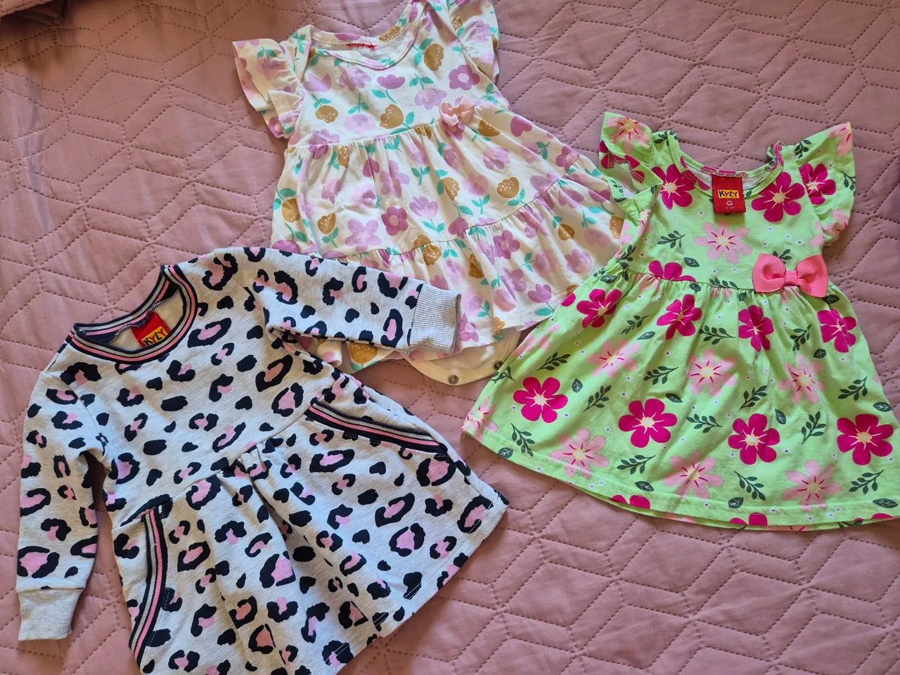 Roupinhas de bebê menina - 3 meses - Foto 4
