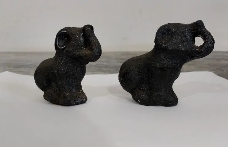 Kit Exclusivo: Miniaturas Decorativas em Pedra Negra (2 Elefantes e 1 Coruja). - Foto 4