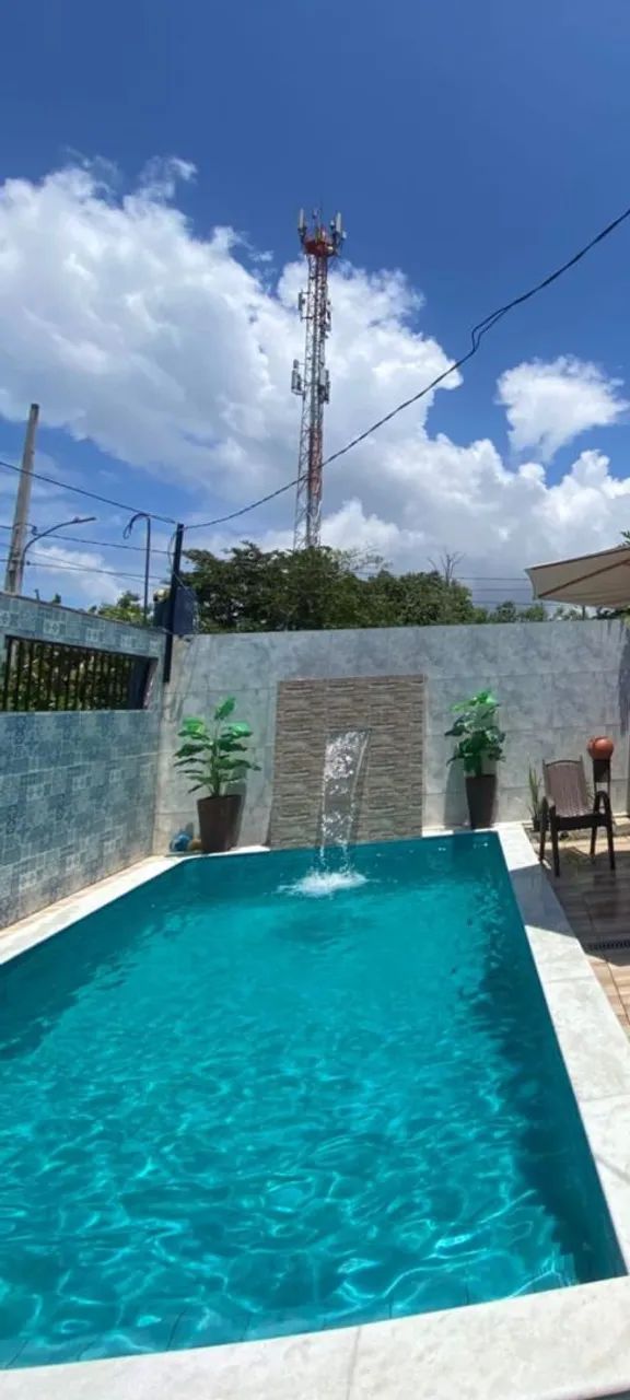 Casa de praia para alugar em Suape, pertinho da praia 3 minutos, e da praça de Suape.