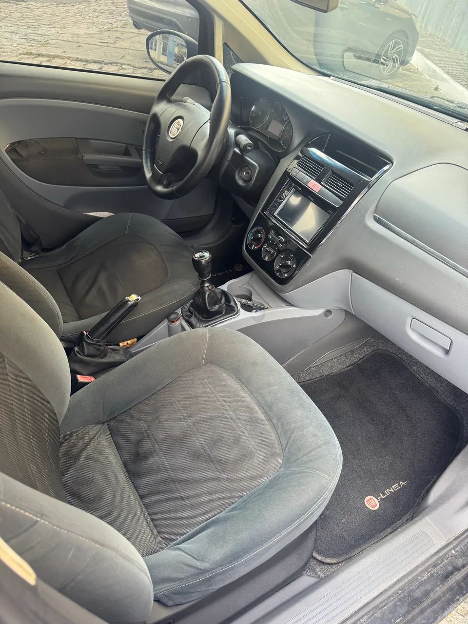 Fiat Linea Essence 1.8 Flex 16V 4P 2013 - Foto 4