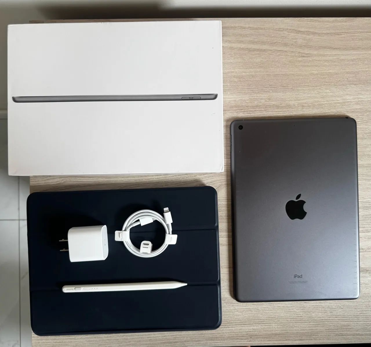 iPad 9º geração 64 GB Cinza- Único dono 