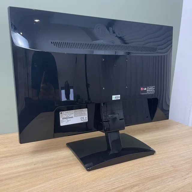 Monitor Lg Flatron E2241s 21,5 Led Full Hd Vga 5ms - Foto 5