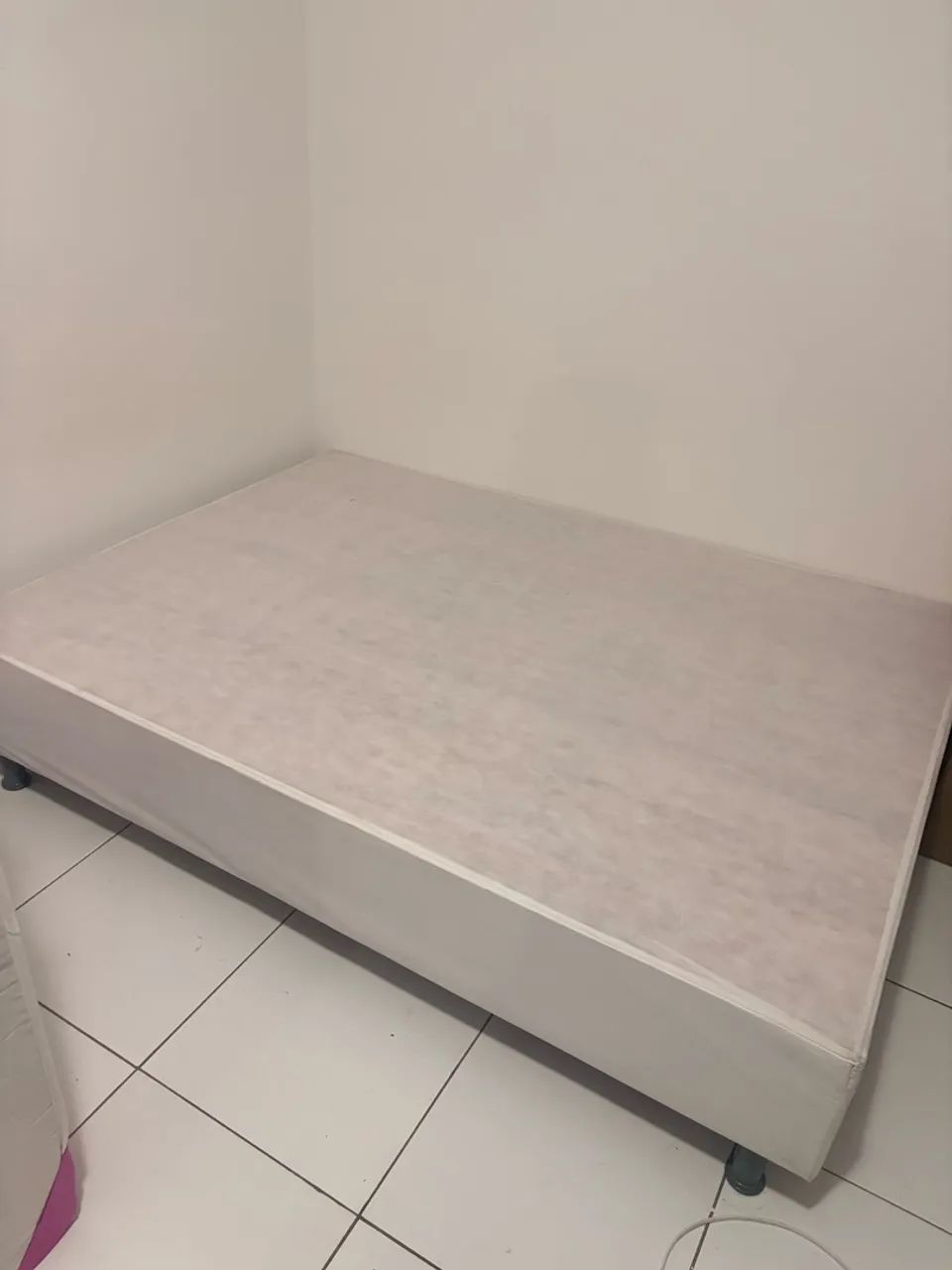 Cama box casal