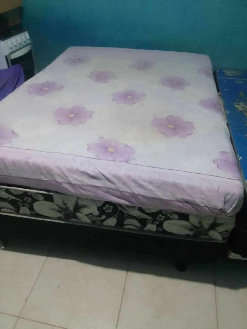 Cama box com base e colchão 
