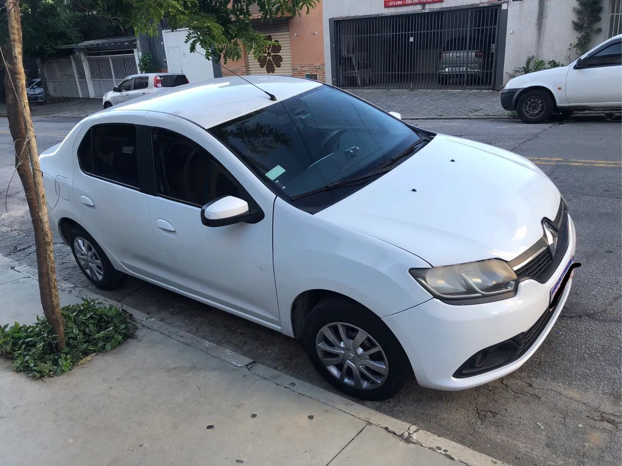 Renault Logan Expression Flex 1.0 12V 4P 2018 - Foto 2