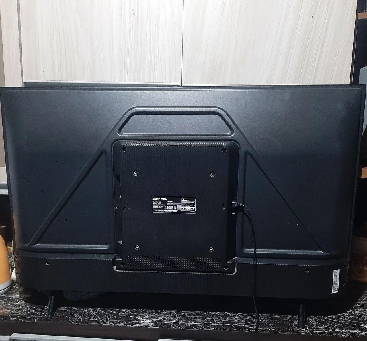 TV tcl 43 polegadas para retirada de peças (tela com linhas) - Foto 2