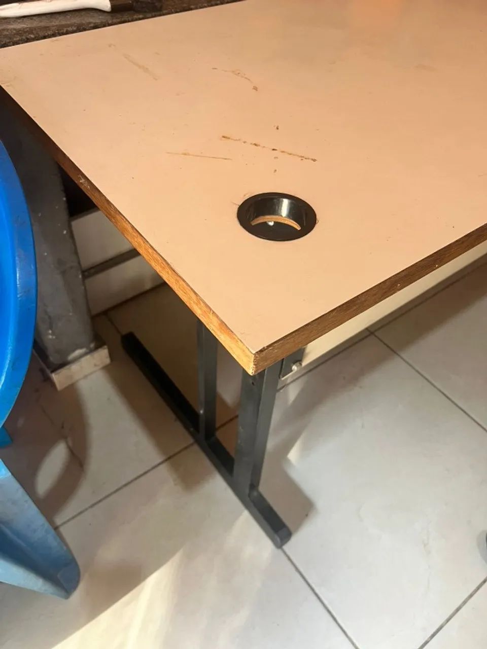 MESA DE ESCRITÓRIO 1,50M X 0,50M - Foto 3