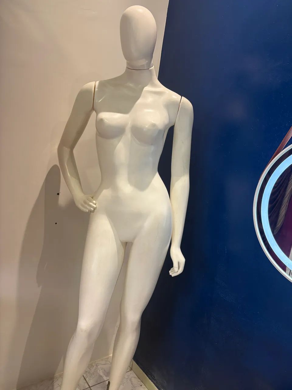 Manequim slim + base - Foto 2