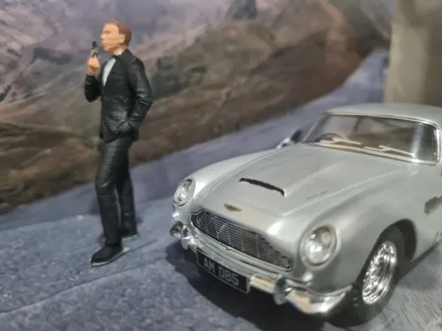 Miniatura Aston Martin DB5 007 Skyfall 1/32 - Diorama - Foto 4
