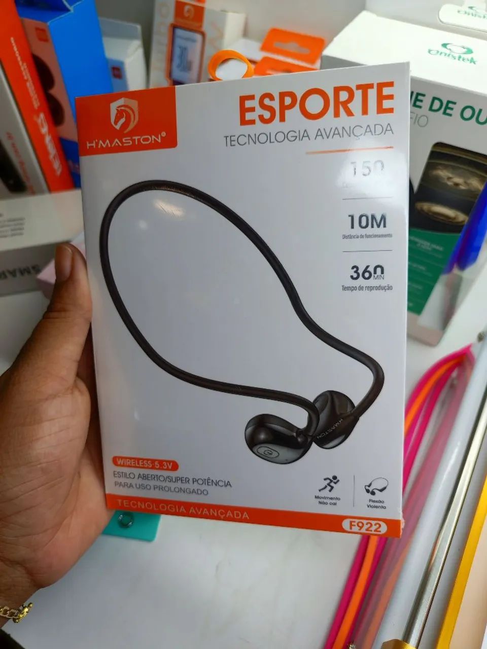 Fones de ouvido com e sem fio. A partir de 35