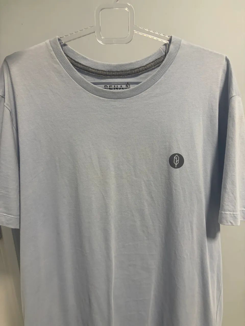 Camiseta pena com estampa atras - Foto 2