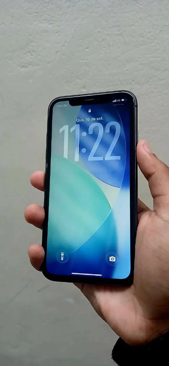 iPhone 11 64GB - IMPECÁVEL!