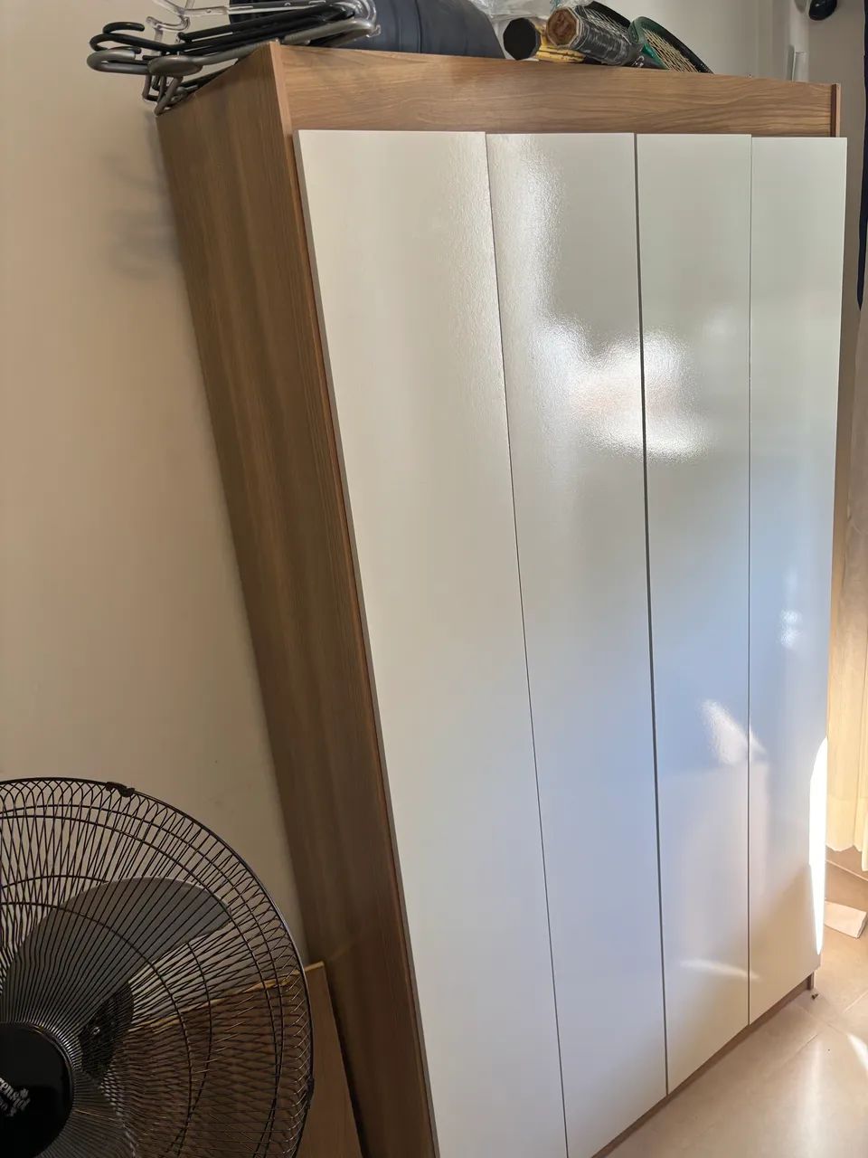 Armarinho Multiuso de Quarto
